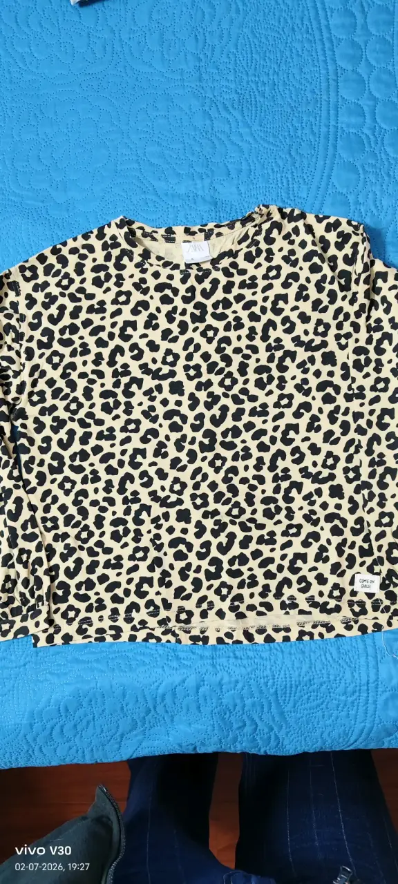 Blusa dorada plisada H&M para mujer - 3