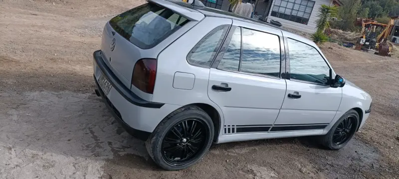 Auto Volkswagen gol g3 año 2005 - 3