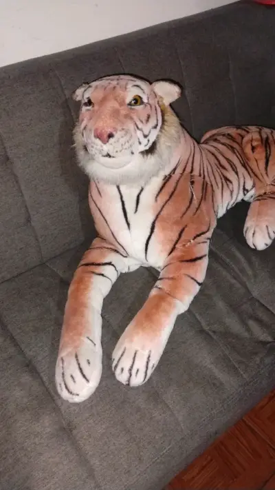 Tigre de peluche grande realista - miniatura 2