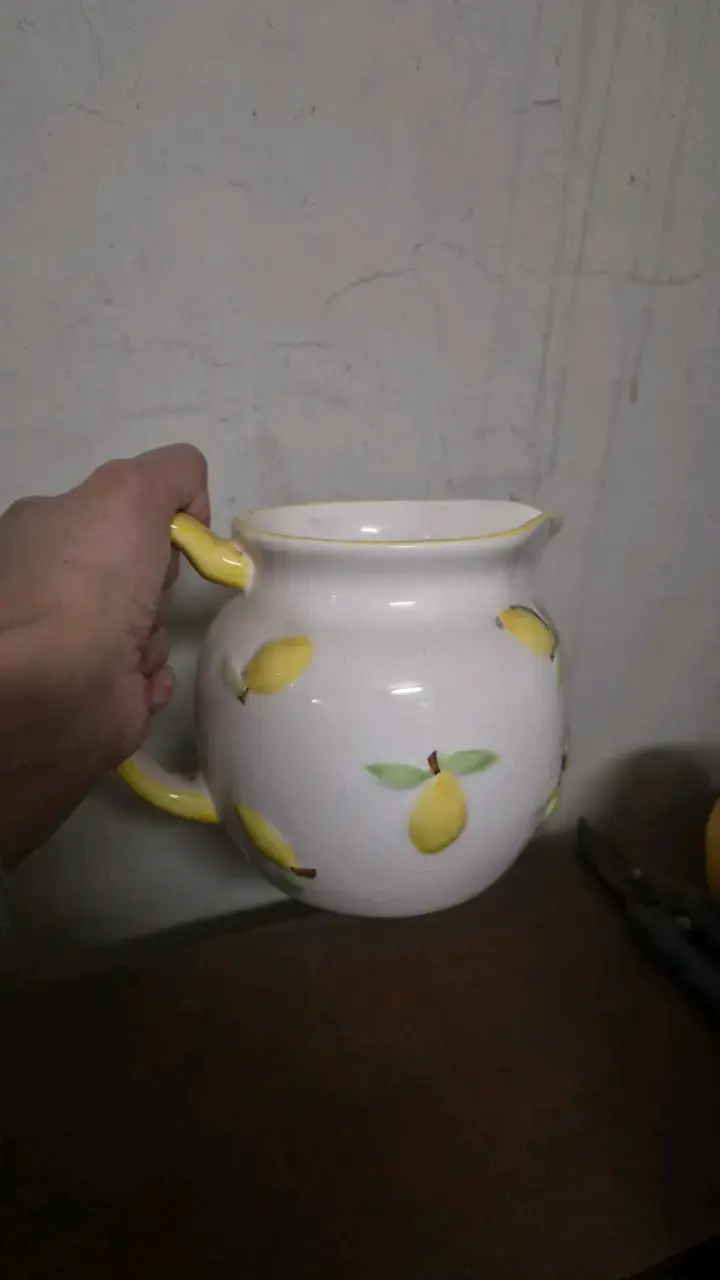 Jarra de cerámica con diseño de limones - 5