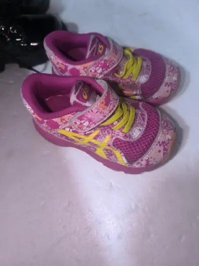 Zapatillas infantiles Asics rosadas - miniatura 2