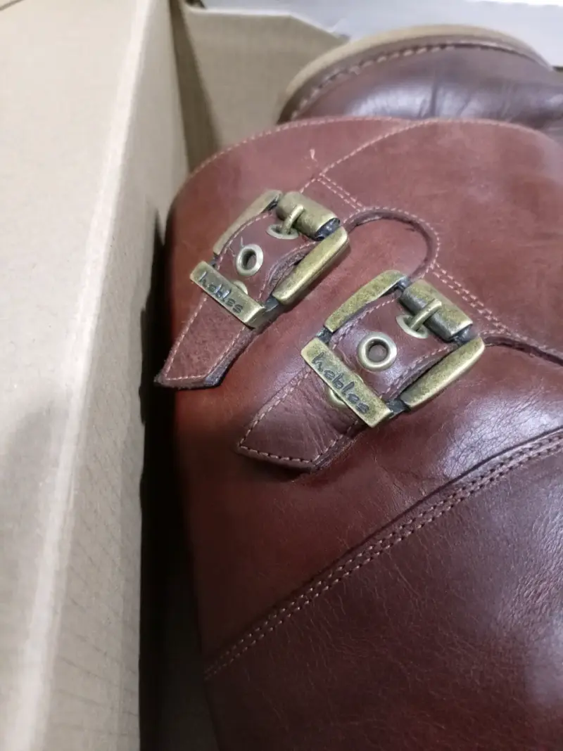 Botas de cuero marca Hebles - 12