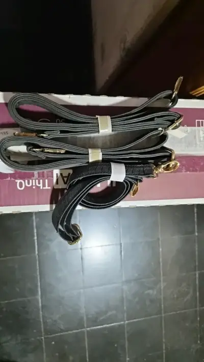 Correas de cuero negro para bolsos - miniatura 1