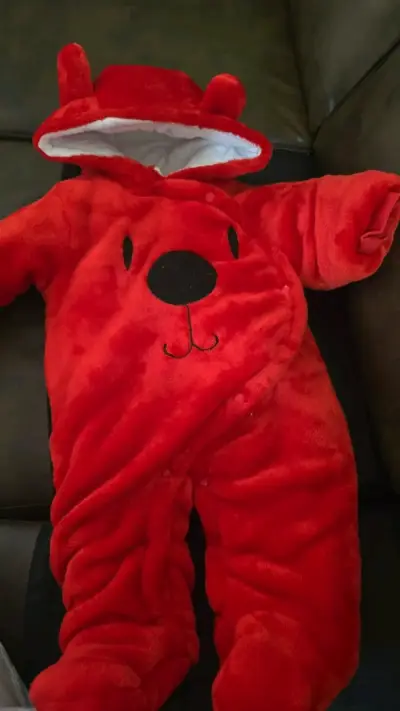 Enterito de bebé rojo con capucha de oso - miniatura 1