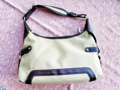 Bolso Kesslord de cuero y lona - miniatura 3