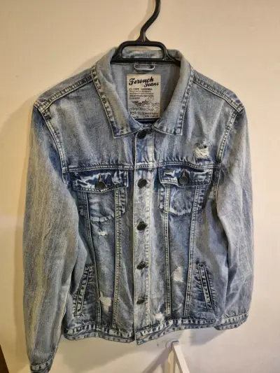 Chaqueta de mezclilla Ferouch Jeans desgastada - miniatura 1