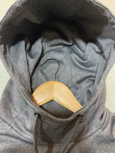 Polerón Nike Dri-Fit gris con capucha - miniatura 3