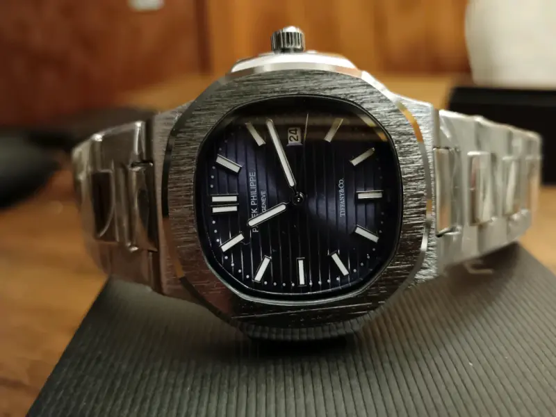 Reloj de lujo Patek Philippe Nautilus - 2