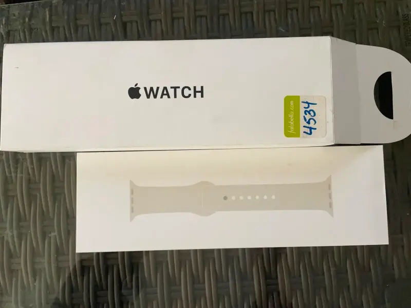 Apple Watch SE (Gen2) 40 mm - 2