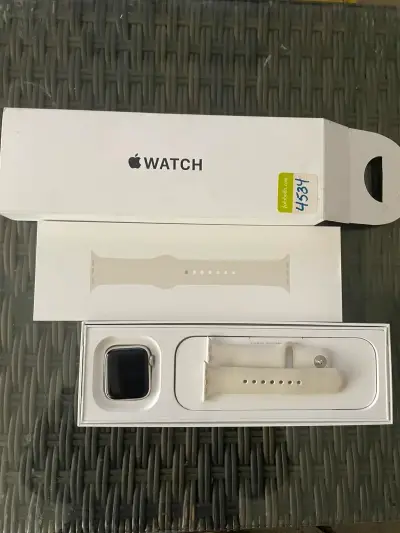 Apple Watch SE (Gen2) 40 mm - miniatura 3