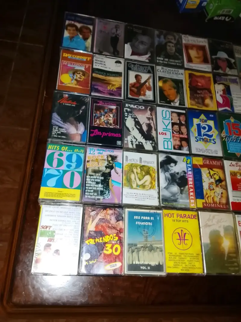 Lote de 34 cassettes originales - 5