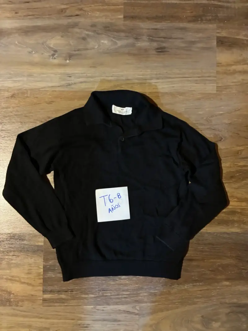 Suéter negro para niño talla 6-8 años - 2