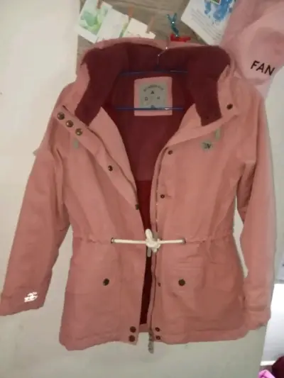 Parka rosada con forro de lana - miniatura 1