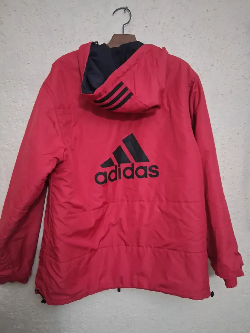 Chaqueta deportiva Adidas azul con capucha - 2