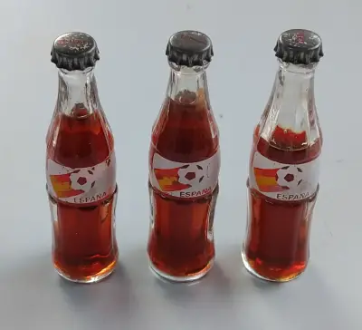 Lote 3 Mini botellas de colección España 1982 - miniatura 1