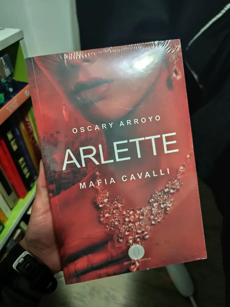 Libro 'Arlette' de Oscary Arroyo - 1