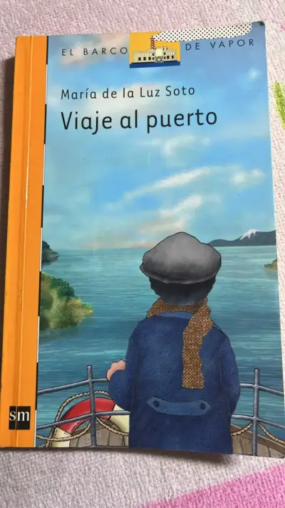 Libro 'Viaje al puerto' de María de la Luz Soto - miniatura 1