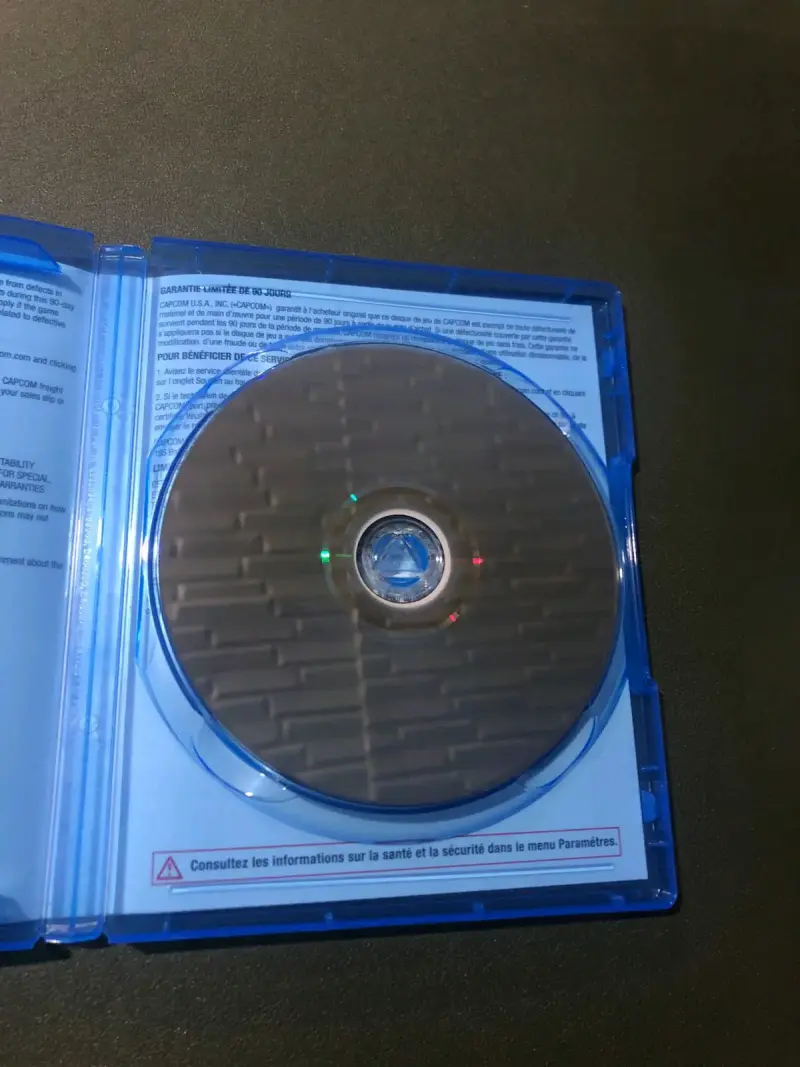 Devil May Cry HD Collection para PS4 - 3