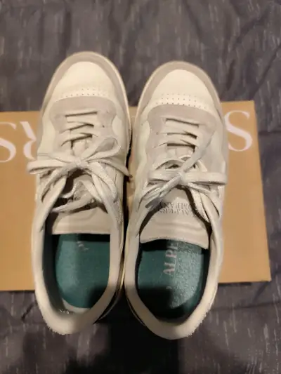 Zapatillas deportivas blancas de cuero Scalpers - miniatura 4