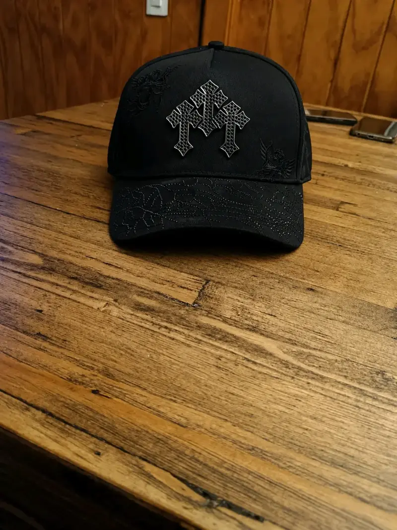 Gorra barbas con diseño bordado exclusivo - 2
