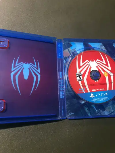 Juego PS4 Marvel Spider-Man Edición GOTY - miniatura 2