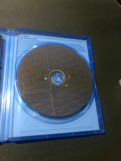 Resident Evil Village para PS4 - miniatura 2