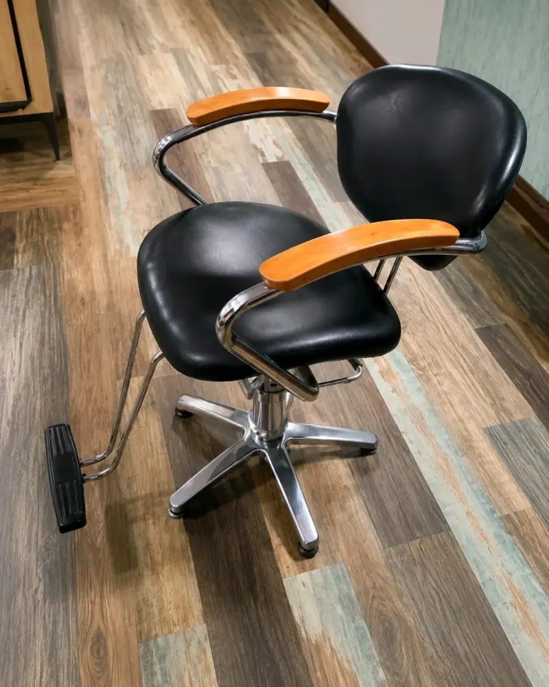 Equipamiento de peluquería - 2