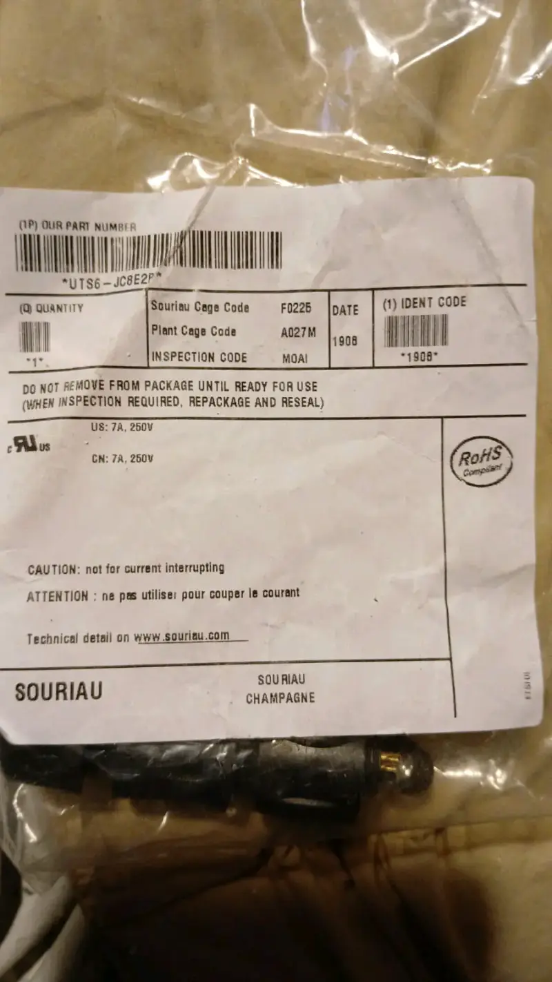 Conector eléctrico Souriau UTS6-JC8E2P