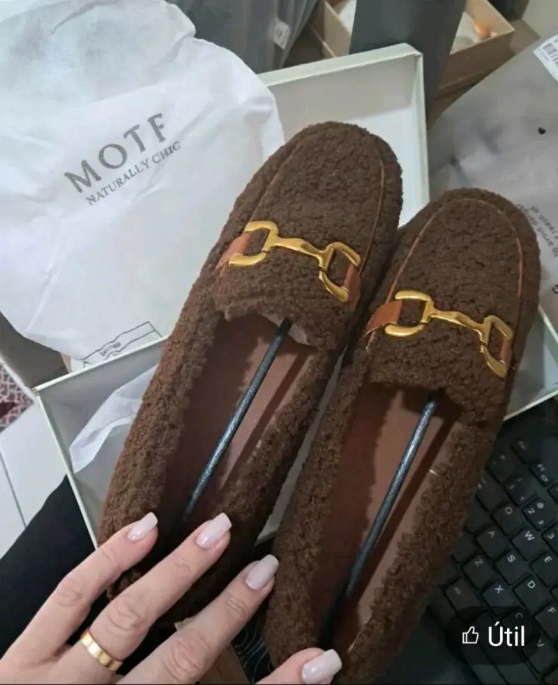 Mocasines de chiporro marrón con hebilla dorada - 1