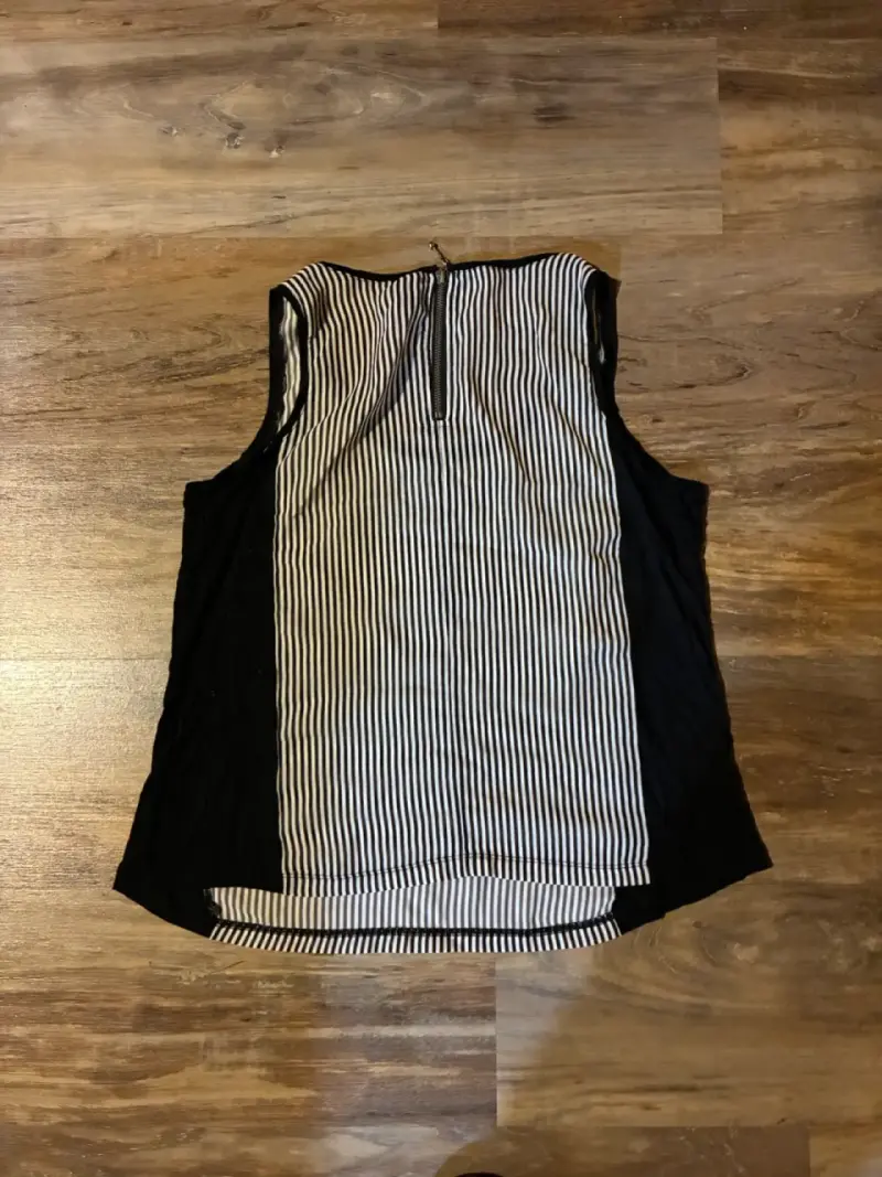 Blusa sin mangas a rayas talla L - 3