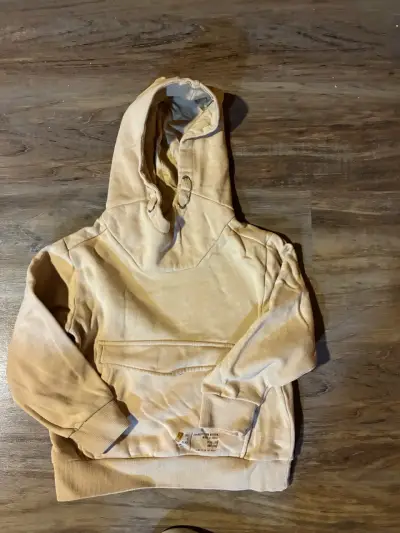 Lote de polerones y poleras para niño talla 6 - miniatura 2