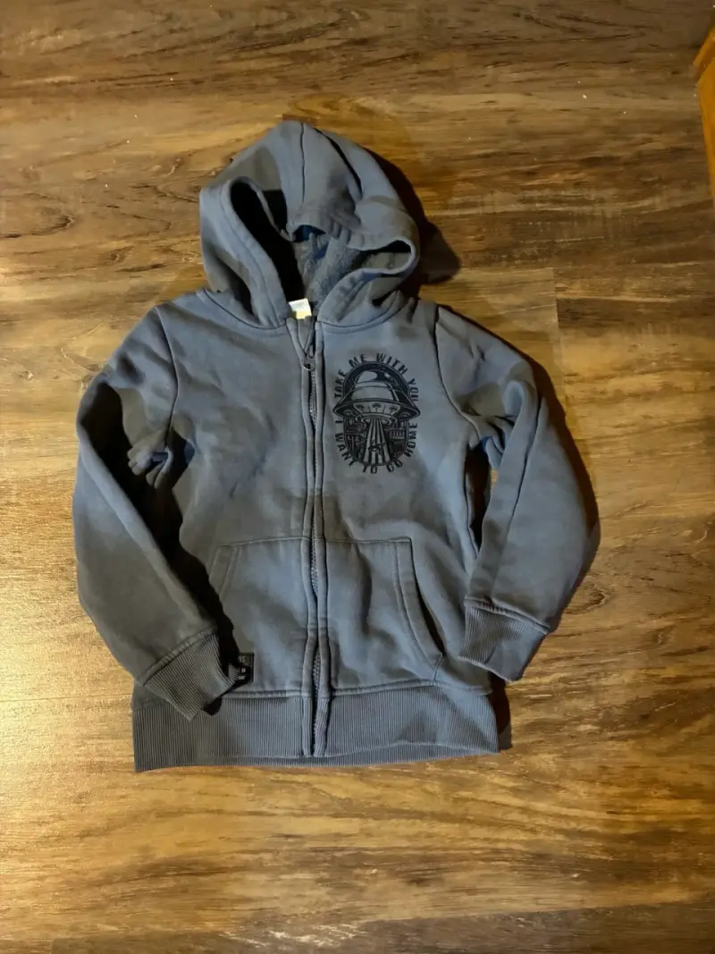 Lote de polerones y poleras para niño talla 6 - 3