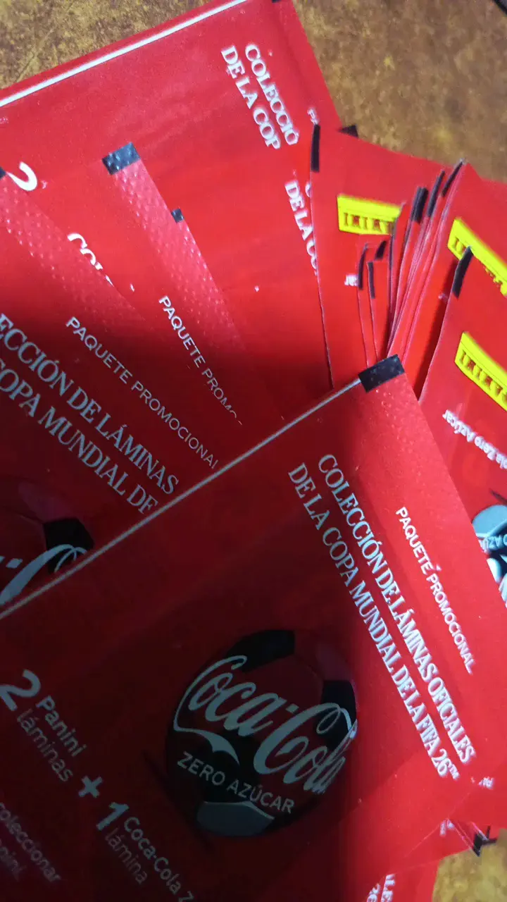 Sobre de láminas Coca Cola Panini Mundial FIFA 26 - 3