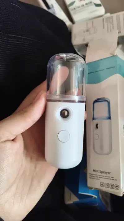 Mini vaporizador facial portátil - miniatura 1
