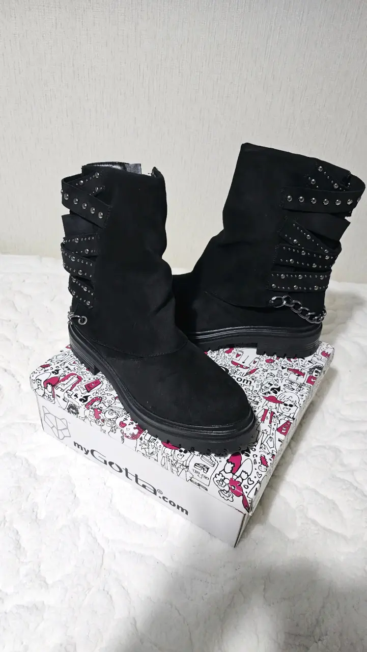 Botines negros de cuero, con tachas, Gotta - 2