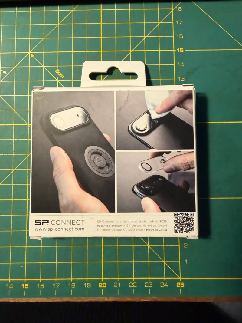 Vidrio protector SP CONNECT para iPhone 17 Pro Max - 2