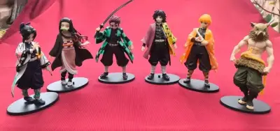 Set de figuras de acción Demon Slayer - miniatura 1