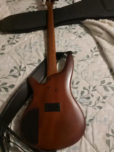 Bajo eléctrico Ibanez  de 5 cuerdas SR505 - miniatura 2