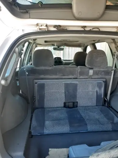 Hyundai Santa Fe SUV usado en buen estado - miniatura 4