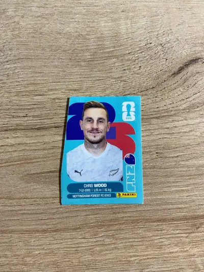 Lamina mal cortada de fabrica: Chris Wood - miniatura 1