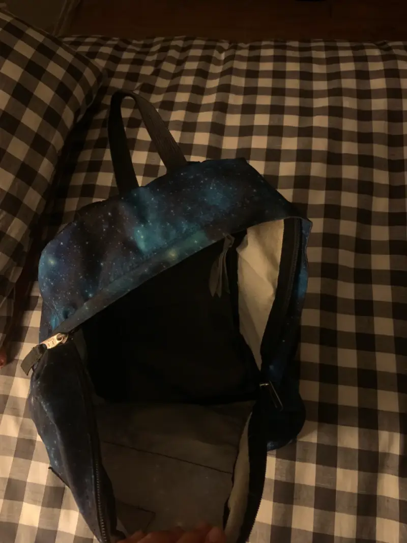 Mochila Jansport estampado galaxia - 3