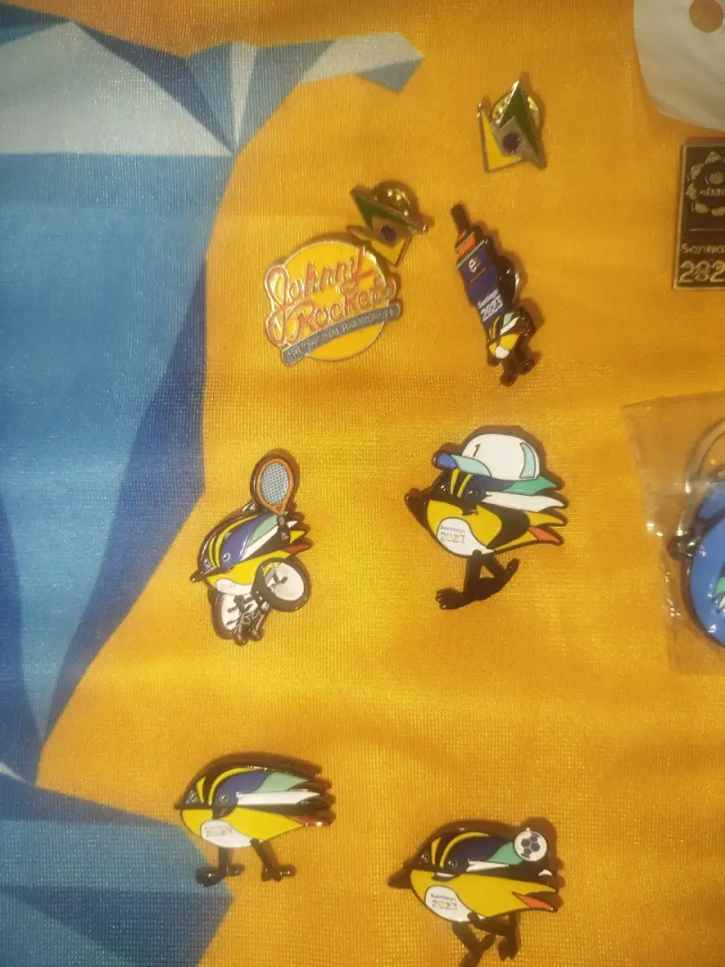 Colección de pines Santiago 2023 y más - 2