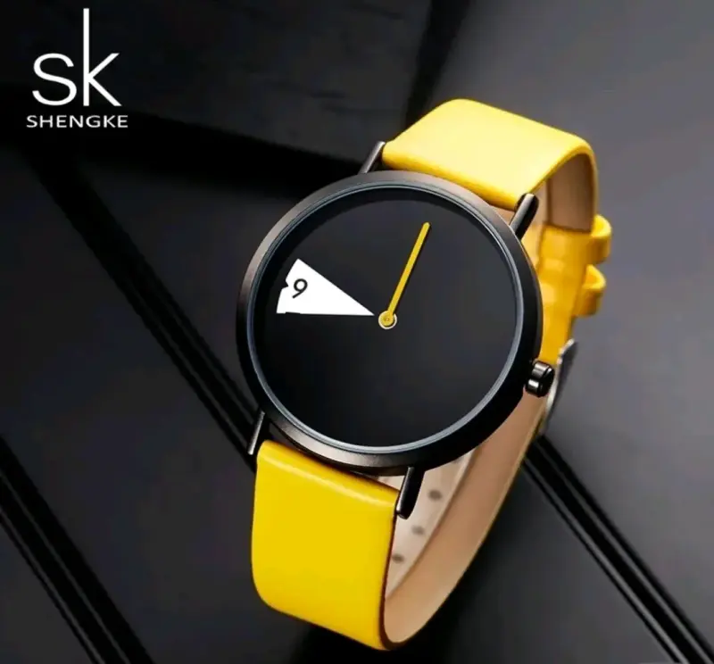 Reloj Shengke minimalista con correa amarilla - 1