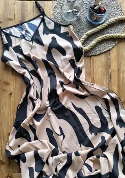 Vestido estampado animal print sin mangas - miniatura 1