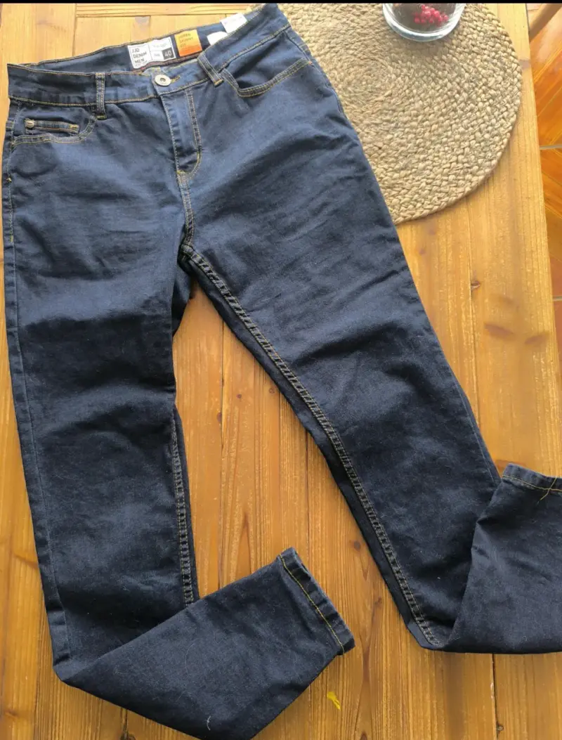 Jeans ajustados azul oscuro para hombre - 4