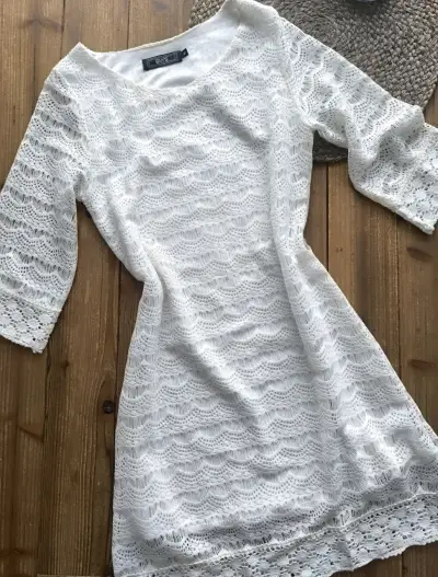 Vestido de encaje blanco manga 3/4 - miniatura 1