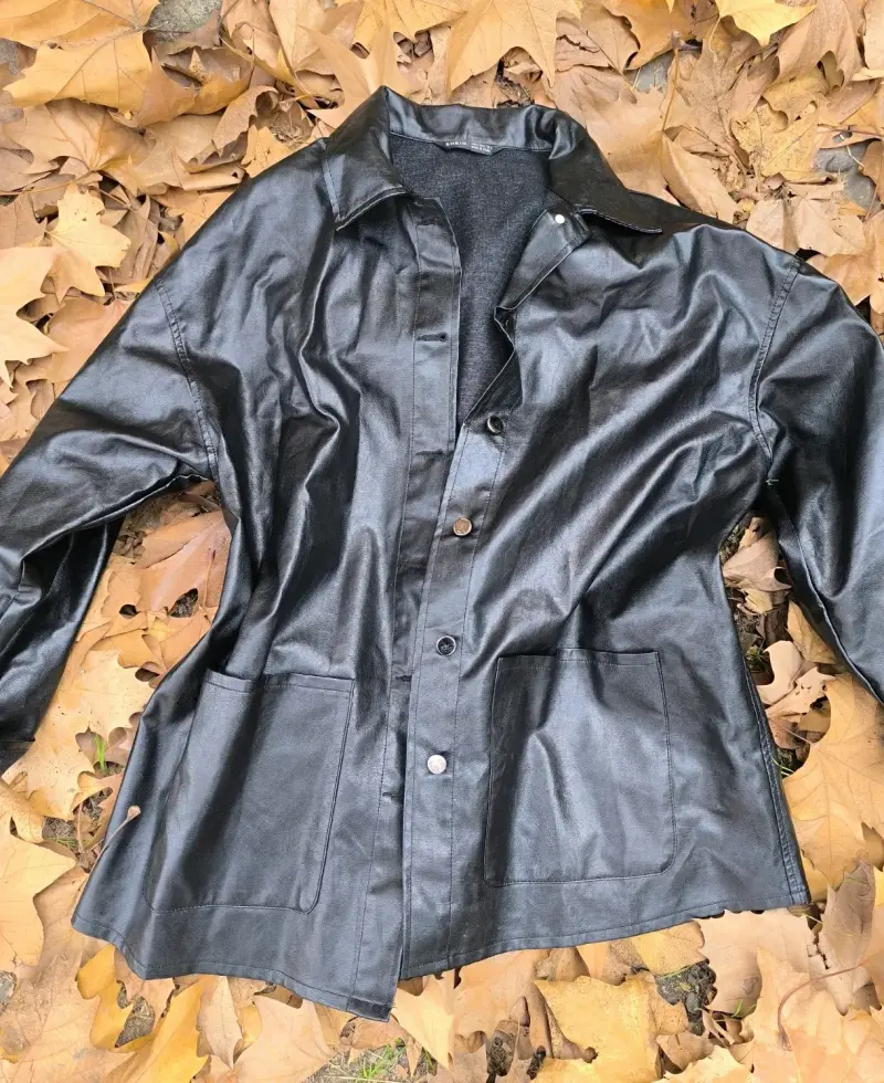 Chaqueta de cuero sintético Shein negra - 2