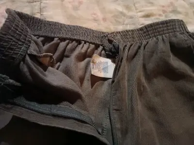 Pantalón de pana gris para hombre - miniatura 3