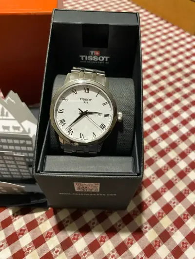 Reloj Tissot clásico Original. - miniatura 1