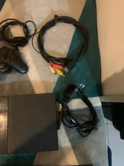 Consola PlayStation 2 con juegos y accesorios - miniatura 2